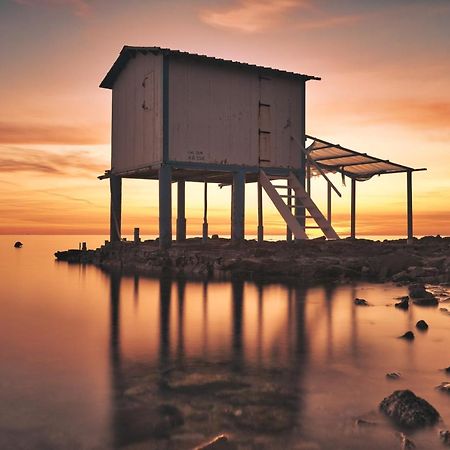 Suite La Marinella Localita Caccia Riserva Санта-Маринелла Екстер'єр фото