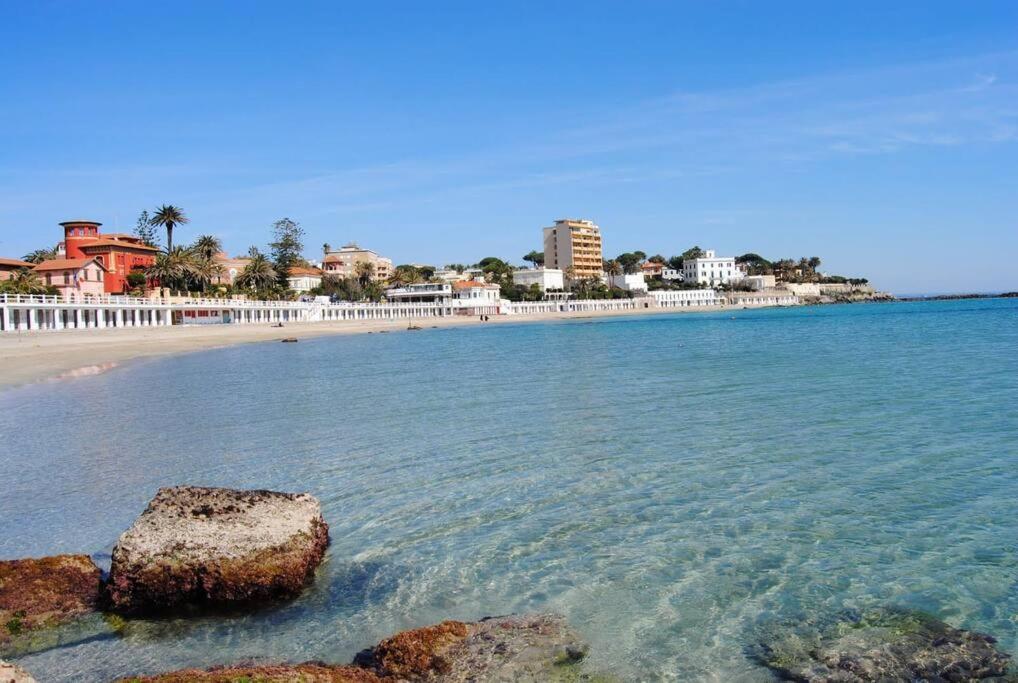 Suite La Marinella Localita Caccia Riserva Санта-Маринелла Екстер'єр фото