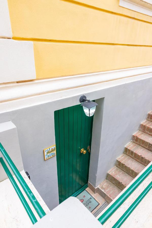 Suite La Marinella Localita Caccia Riserva Санта-Маринелла Екстер'єр фото