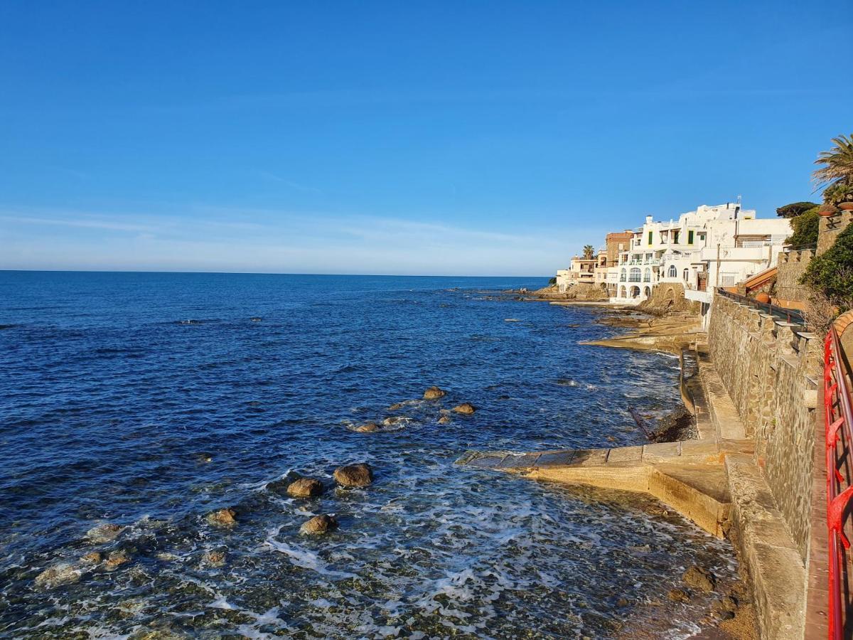 Suite La Marinella Localita Caccia Riserva Санта-Маринелла Екстер'єр фото