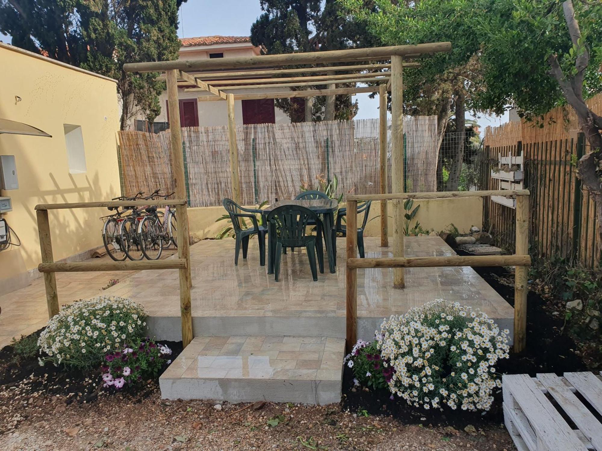 Suite La Marinella Localita Caccia Riserva Санта-Маринелла Екстер'єр фото
